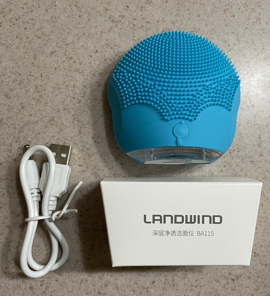 Landwind mini Facial Cleansing Brush Massaging Vibrations USA Seller Get It Fast