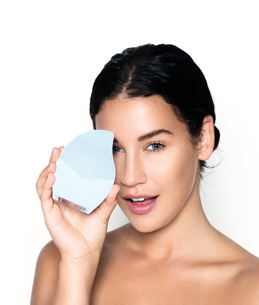 NEW Facial Cleansing Brush ~Gentle Exfoliator~Pore Cleansing~FREE SHIPPING!!