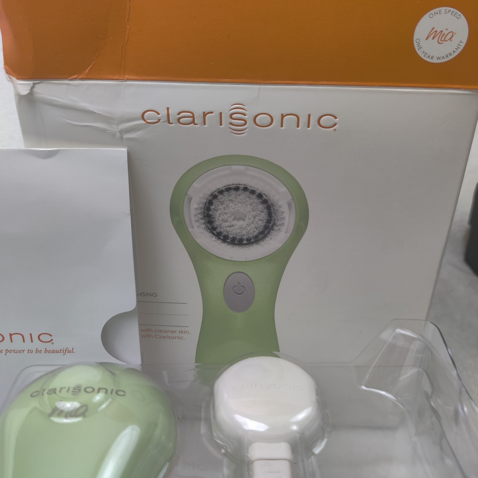 Clarisonic Mia 1 Sonic Skin Cleansing System With Charger Green
