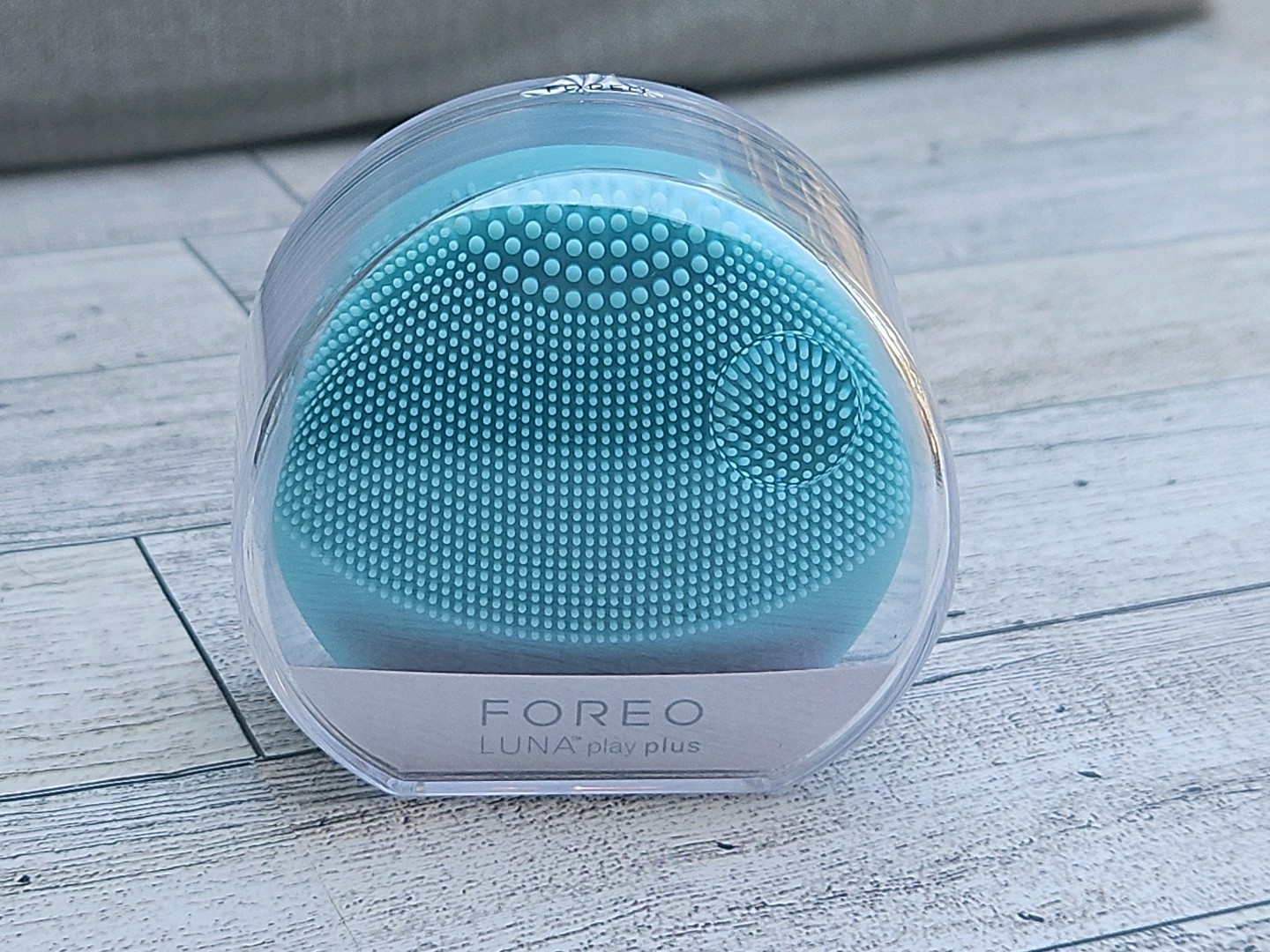 FOREO – Luna Play Plus -Mint NEW FACIAL Cleansing and Massage Device