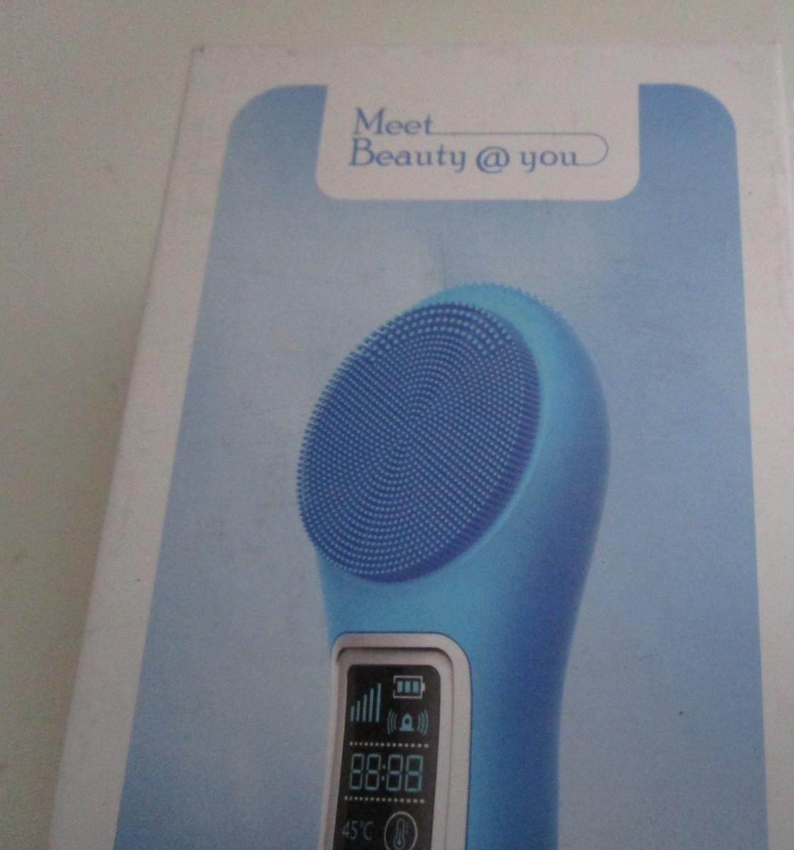New Sonic Facial Cleansing Brush 2 Modes Massage Pattern Heating 5 Intensities