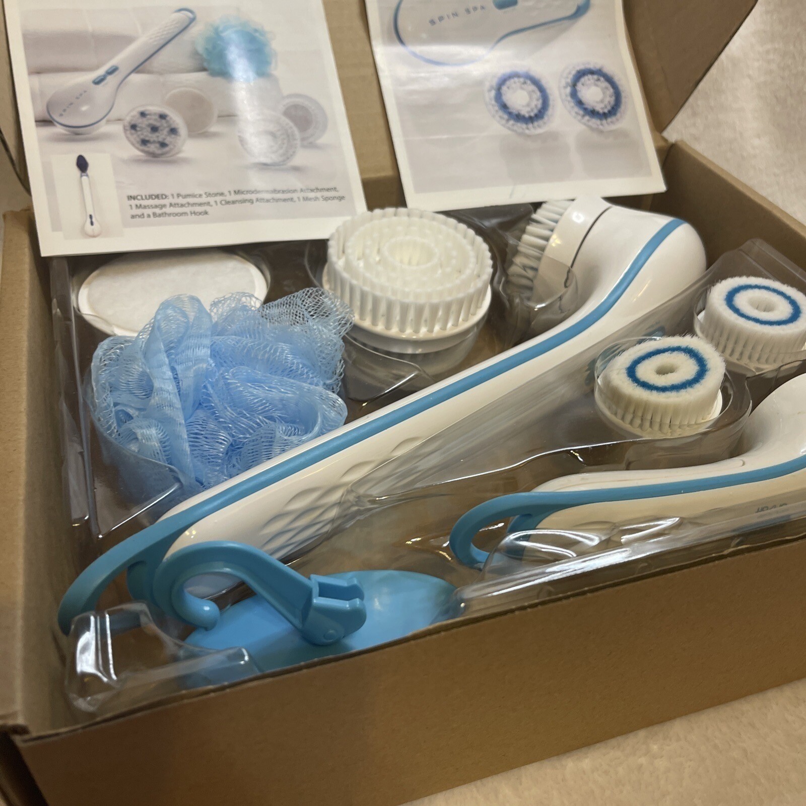 Spin Spa Spinning Spa Brush Facial Cleansing Brush Set with Attachments