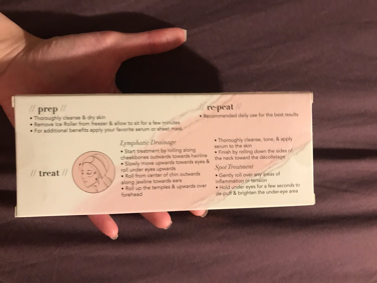 Bnib! – Kit Sch Face Ice Roller