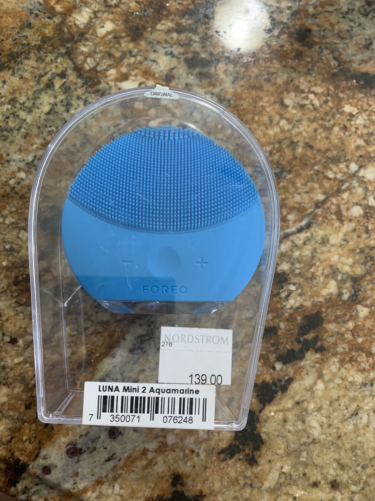 Foreo Luna Mini 2 Aquamarine The Revolutionary T-Sonic Facial Cleansing Device