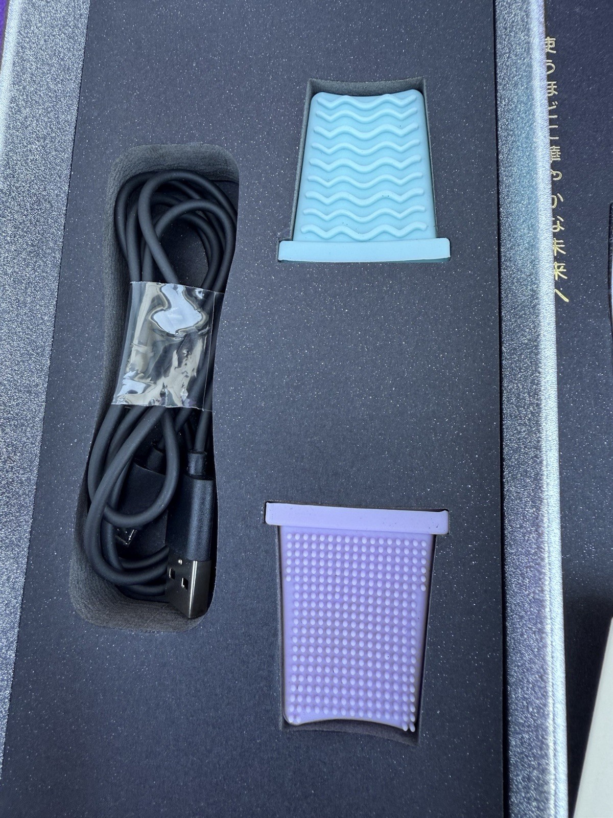 The Beautools Rocklean Premium Water Peeling Tool Silver TBR-04S Made in Japan