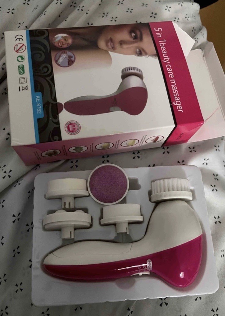 Electric Facial Cleaner 5 IN 1 Face Cleansing Brush Wash Machine Spa Skin Care M
