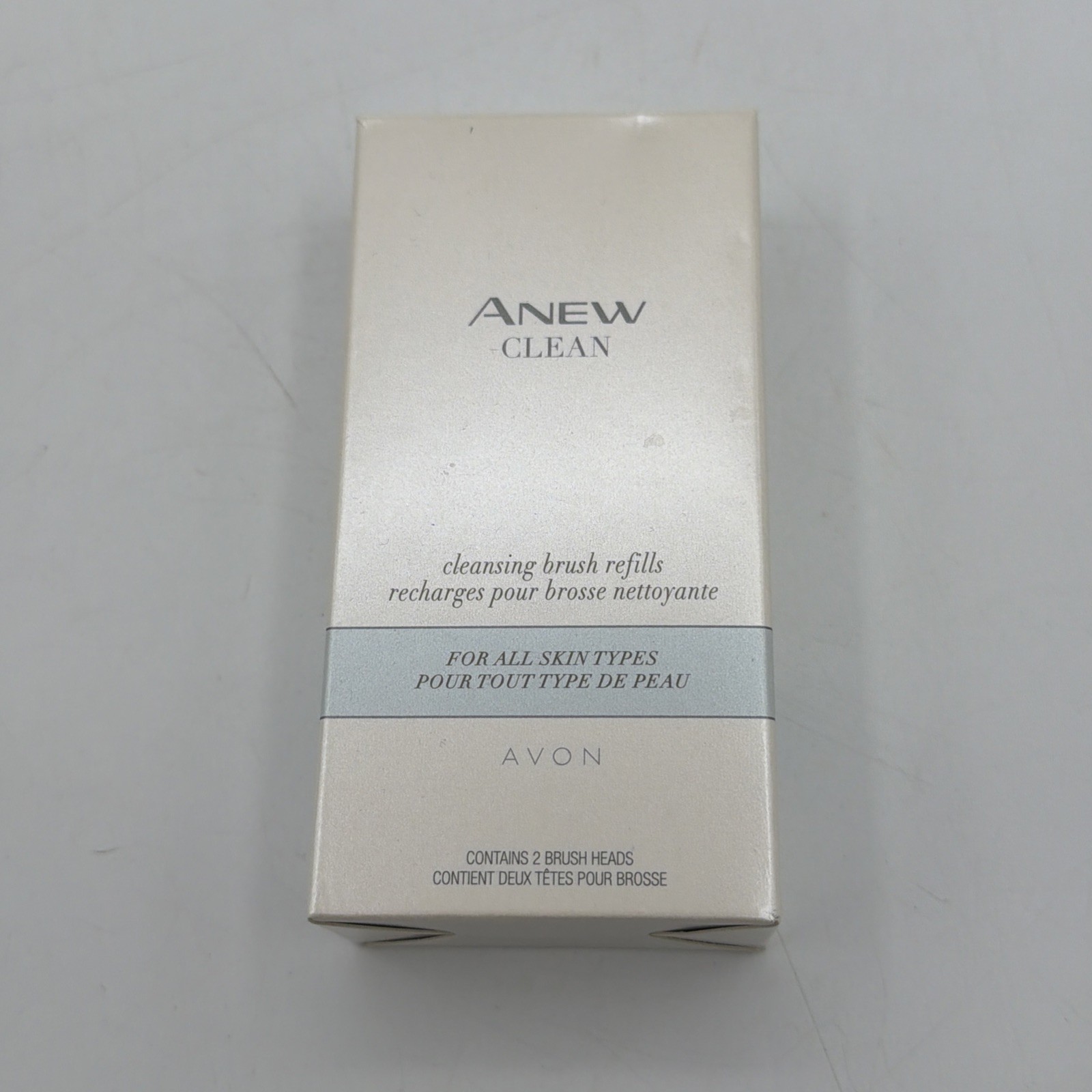 Avon Anew Clean Cleansing Brush Refills (2 Brush Refills inside) Brand New