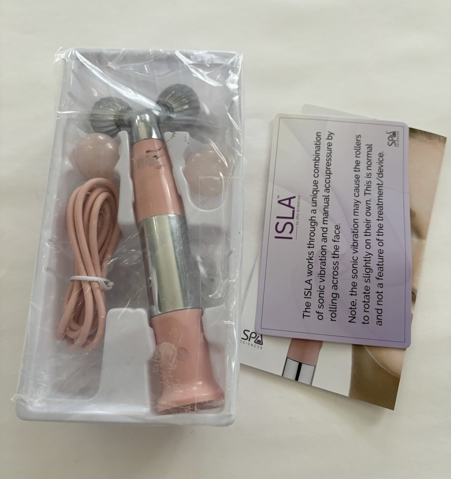 Isla Spa Sciences Sonic Ice and Heat Roller For Face & Body Contouring