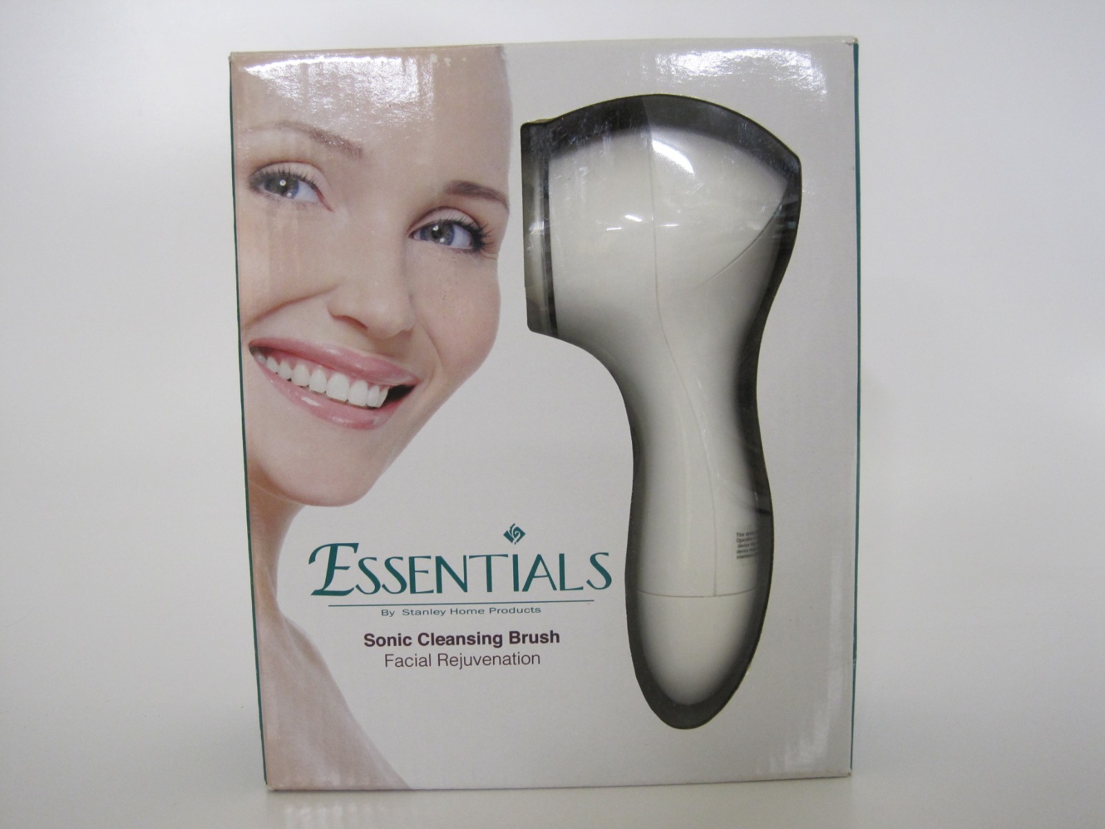 Stanley Products Essentials Sonic Cleansing Brush Facial Rejuvenation NIB