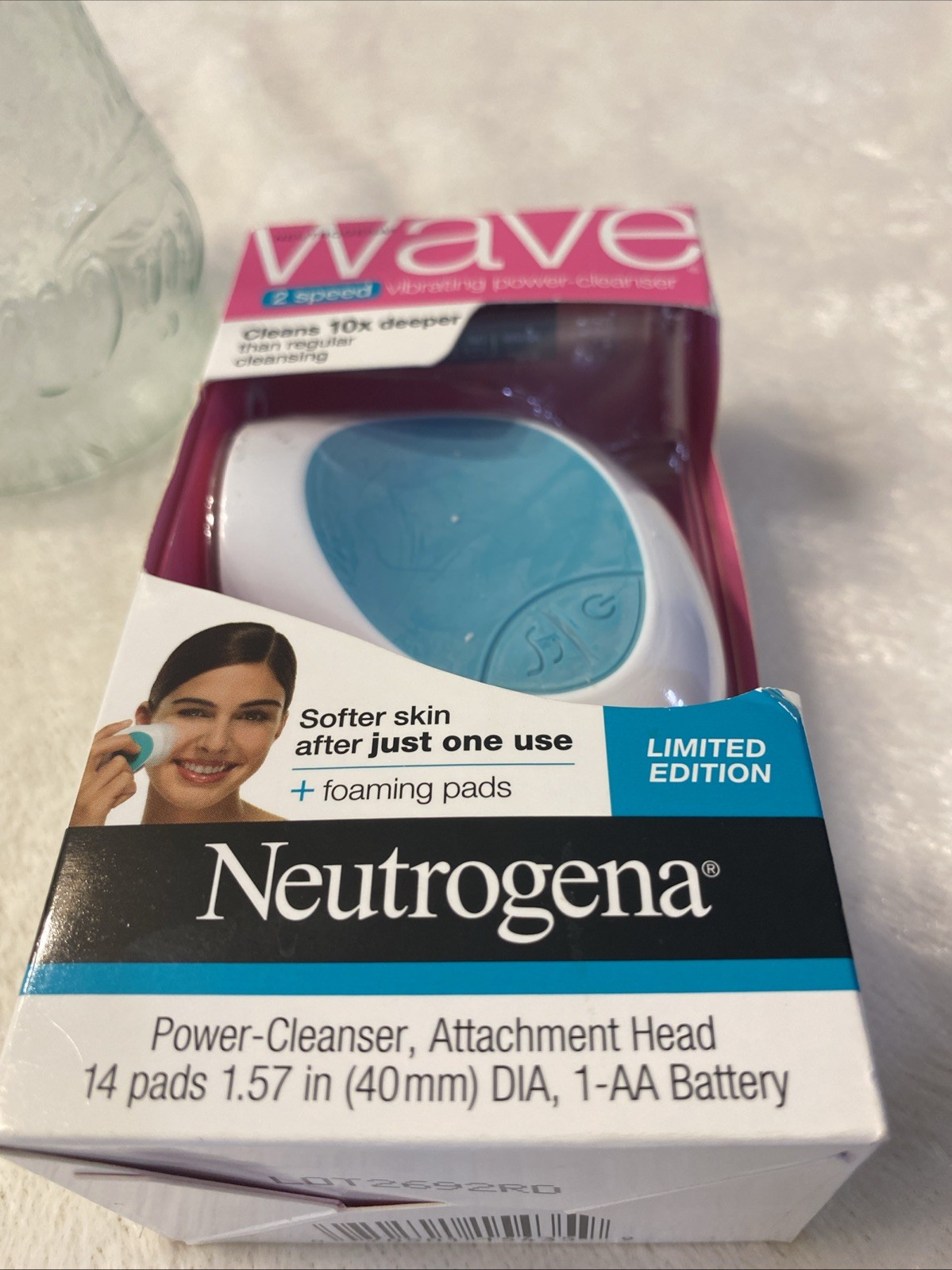 RARE NEW Neutrogena Wave 2-Speed Limited Edition Discontinued with Pads
