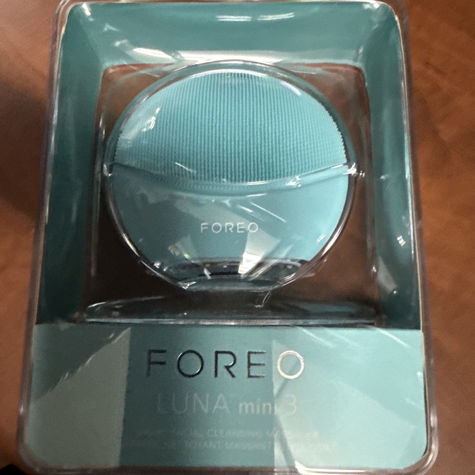 Foreo Luna Mini 3 Smart Facial Cleansing Massager Mint