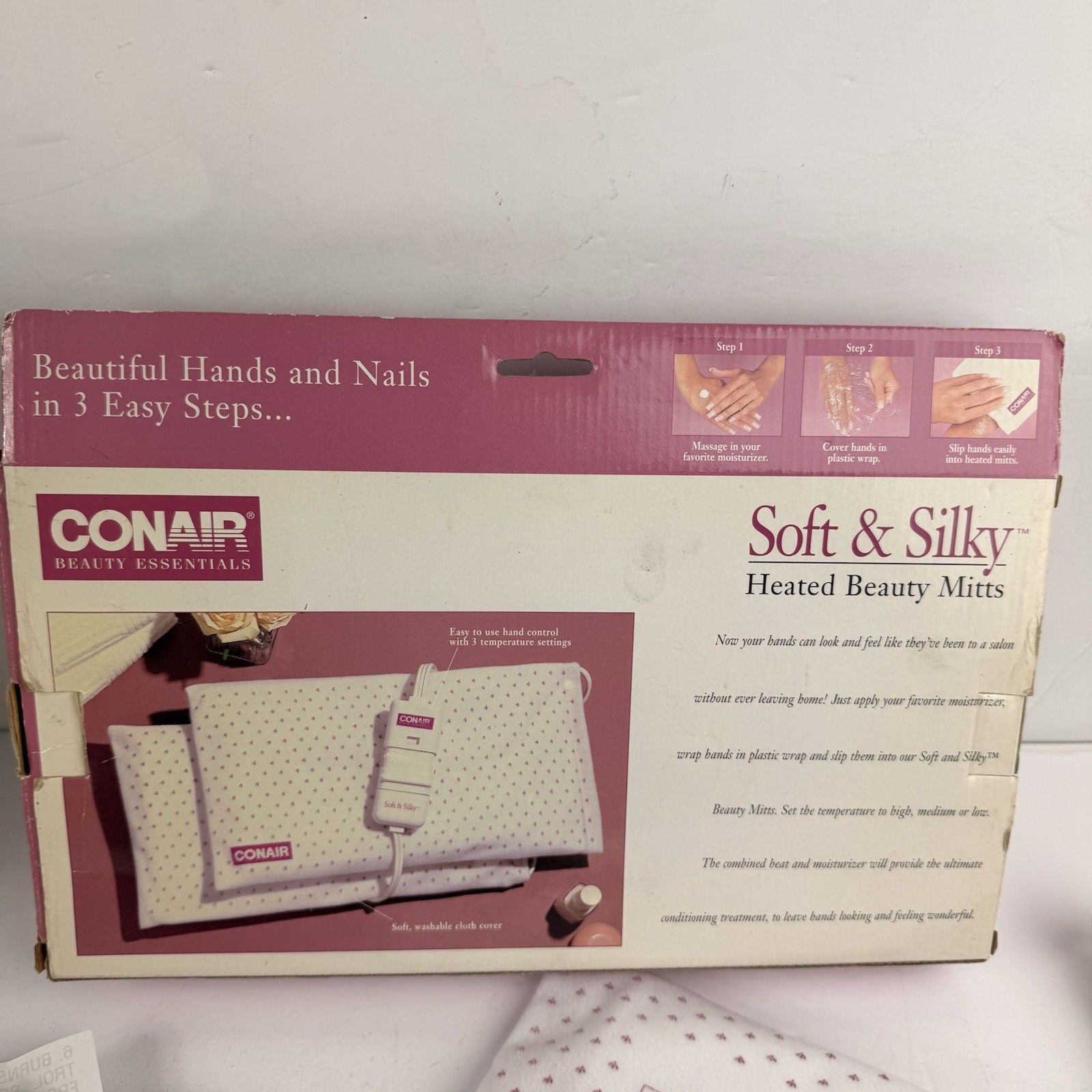 Conair Soft & Silky Heated Beauty Mitts HBM1R Thermal Hand Spa Arthritis OpenBox