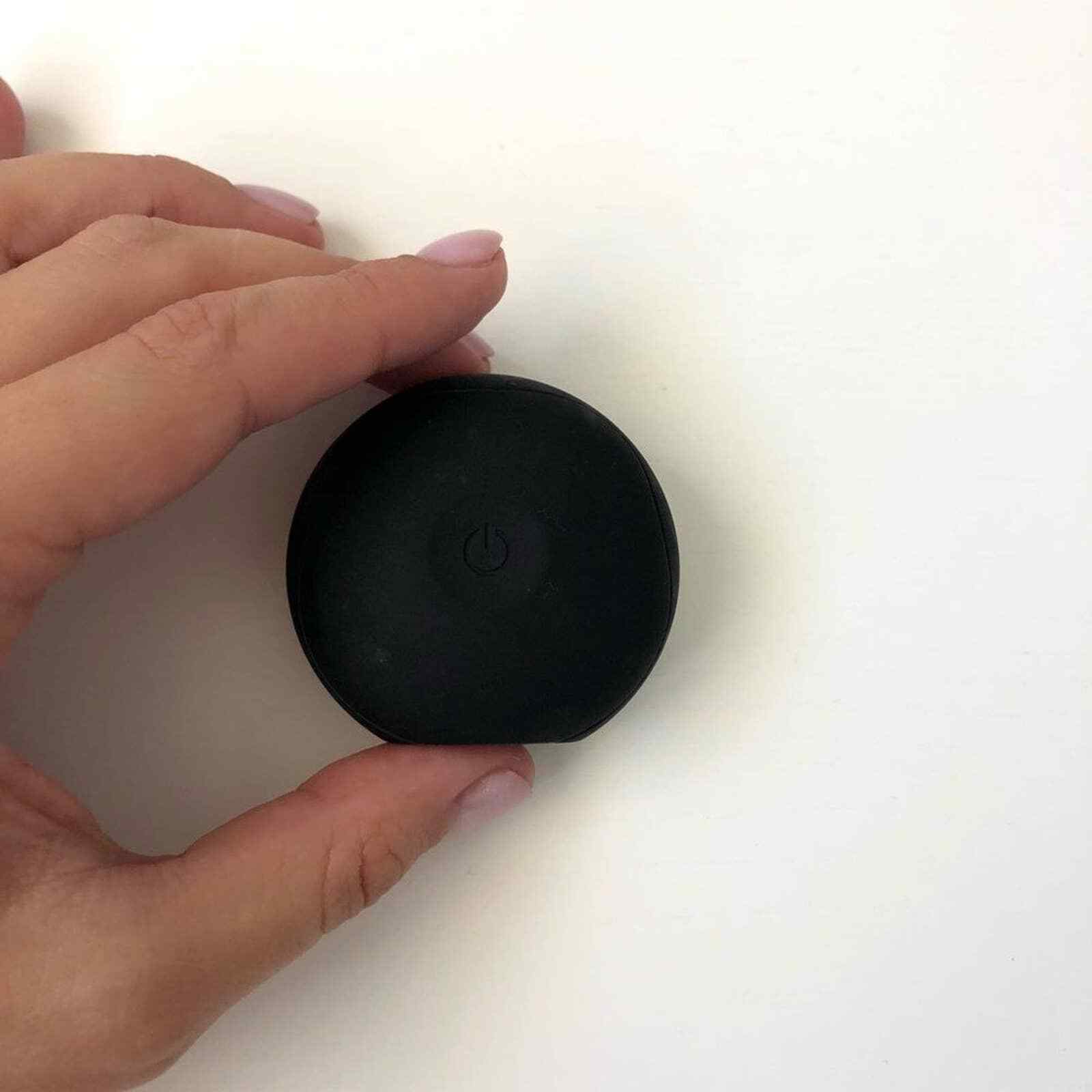 Foreo Luna Play Smart 2 Facial Cleansing Devise in Black No Box