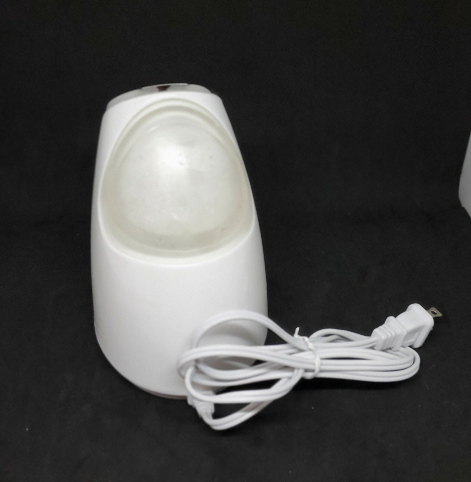 NANO IONIC Facial Steamer (100 ml)…7″ Tall…Pre-owned