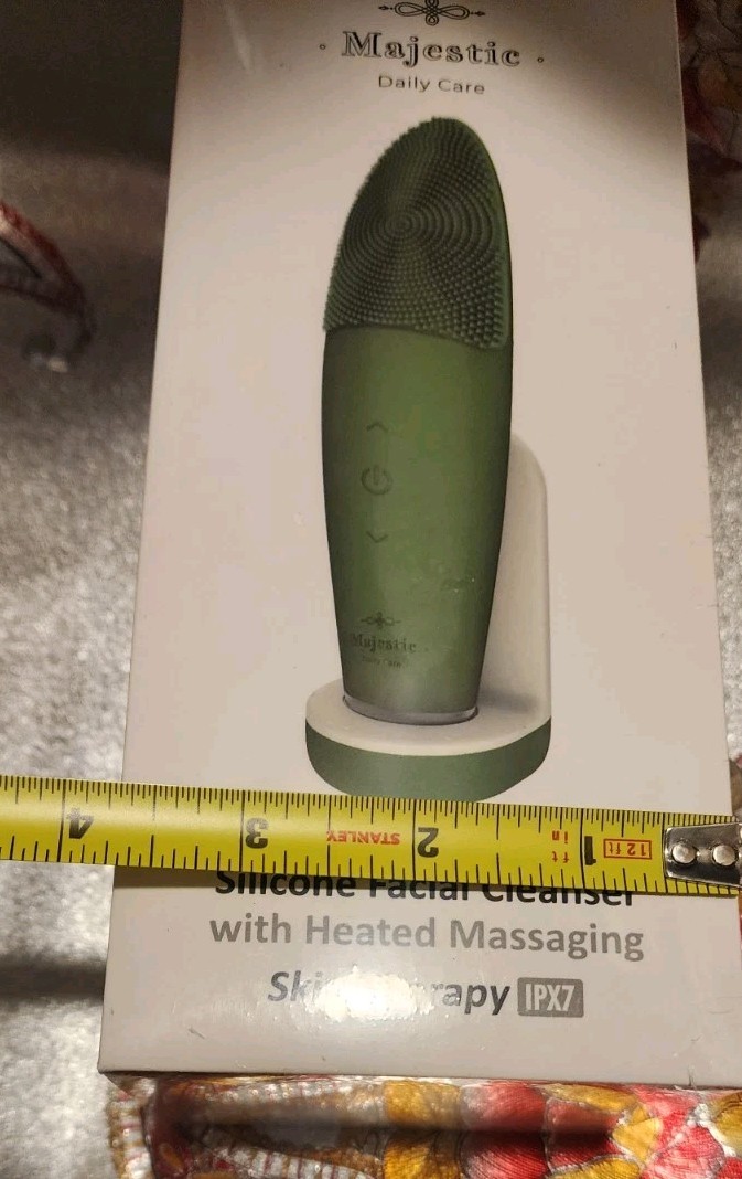 NEW! Silicone Facial Cleanser With Heated Massage! Wireless Charger, Waterproof!