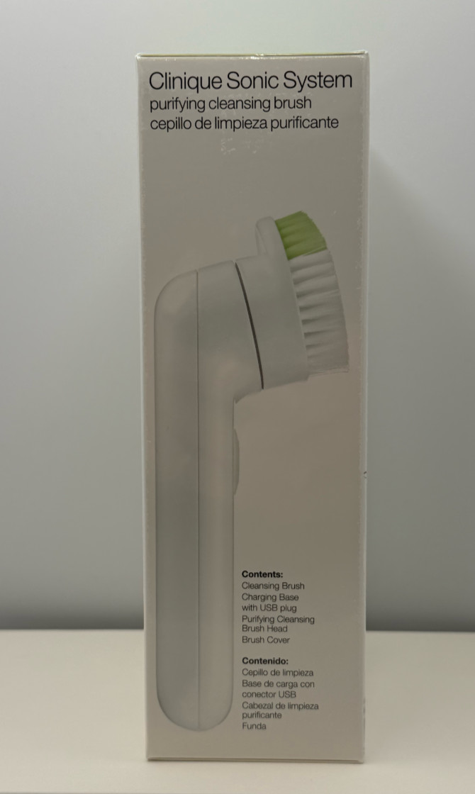 Clinique Sonic System Purifying Cleansing Brush Rechargeable Facial NEW Sealed