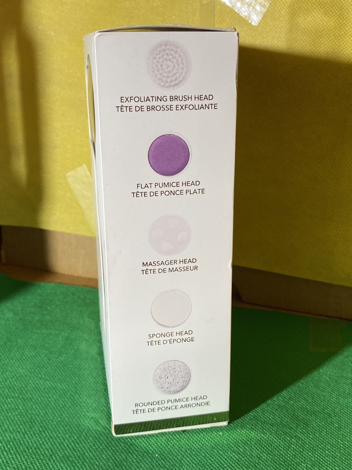 Zoe Ayla 5 in 1 Electric Facial Cleansing Brush Set NewInBox 5 interchanged Head