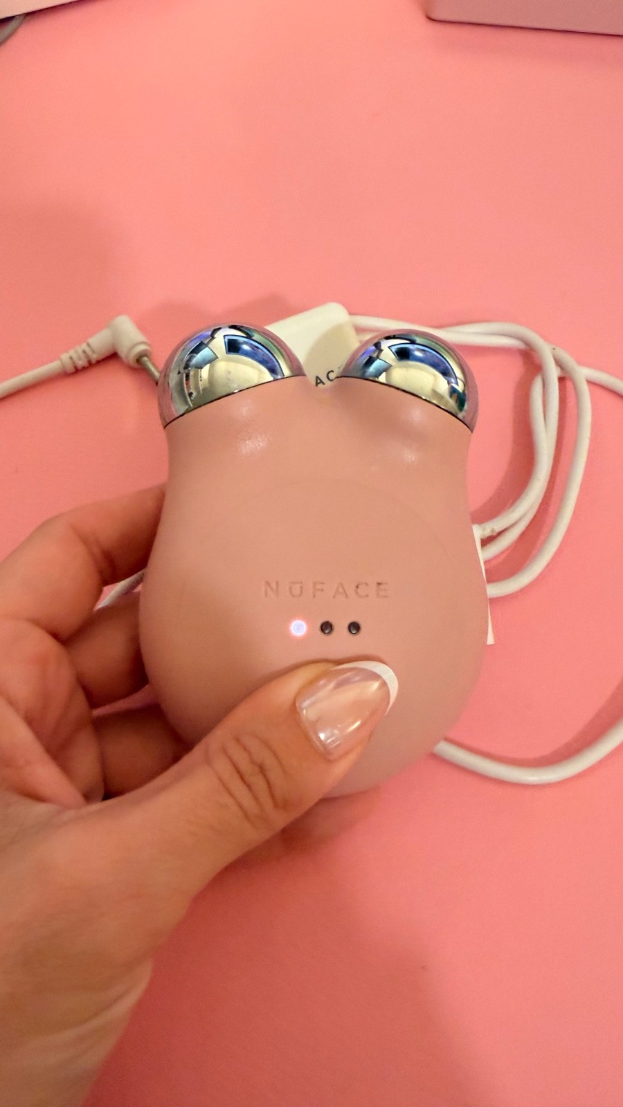 NuFACE Mini+ Facial Toning Device PINK Includes Charger