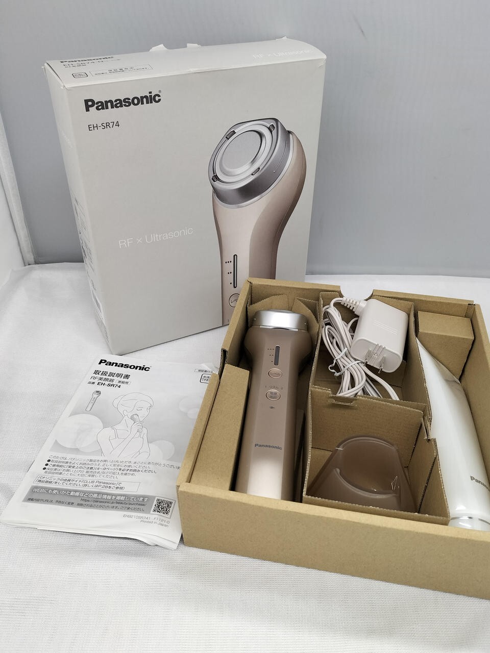 USED Panasonic RF Ultrasonic Facial Equipment Gold Cordless EH-SR74-N AC100-240V