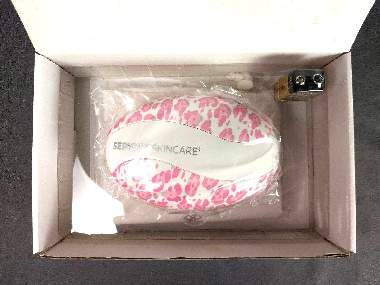 The Egg Microcurrent Facial Toning System – Animal Print – w/ Bag – NEW