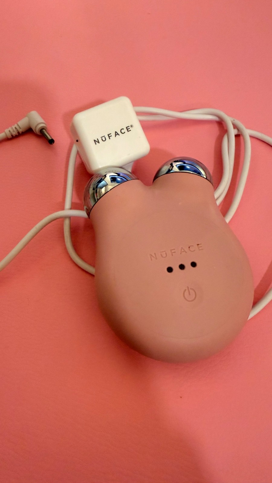 NuFACE Mini+ Facial Toning Device PINK Includes Charger