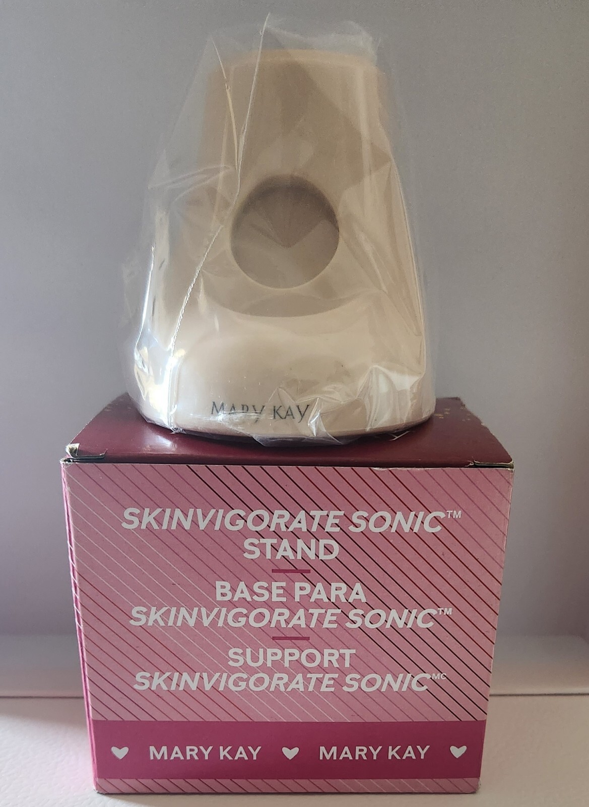 Mary Kay Skinvigorate Sonic. with Sonic Stand for FREE!