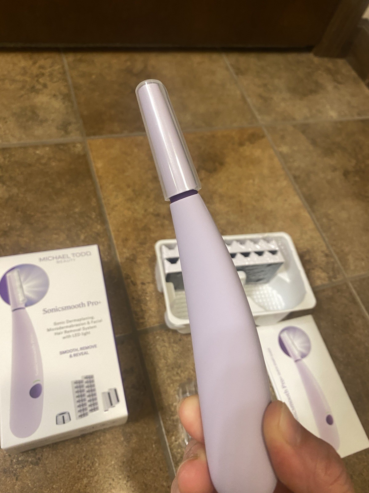 Michael Todd Beauty Sonicsmooth Pro+ Sonic Dermaplaning System w/ LED Light-Read
