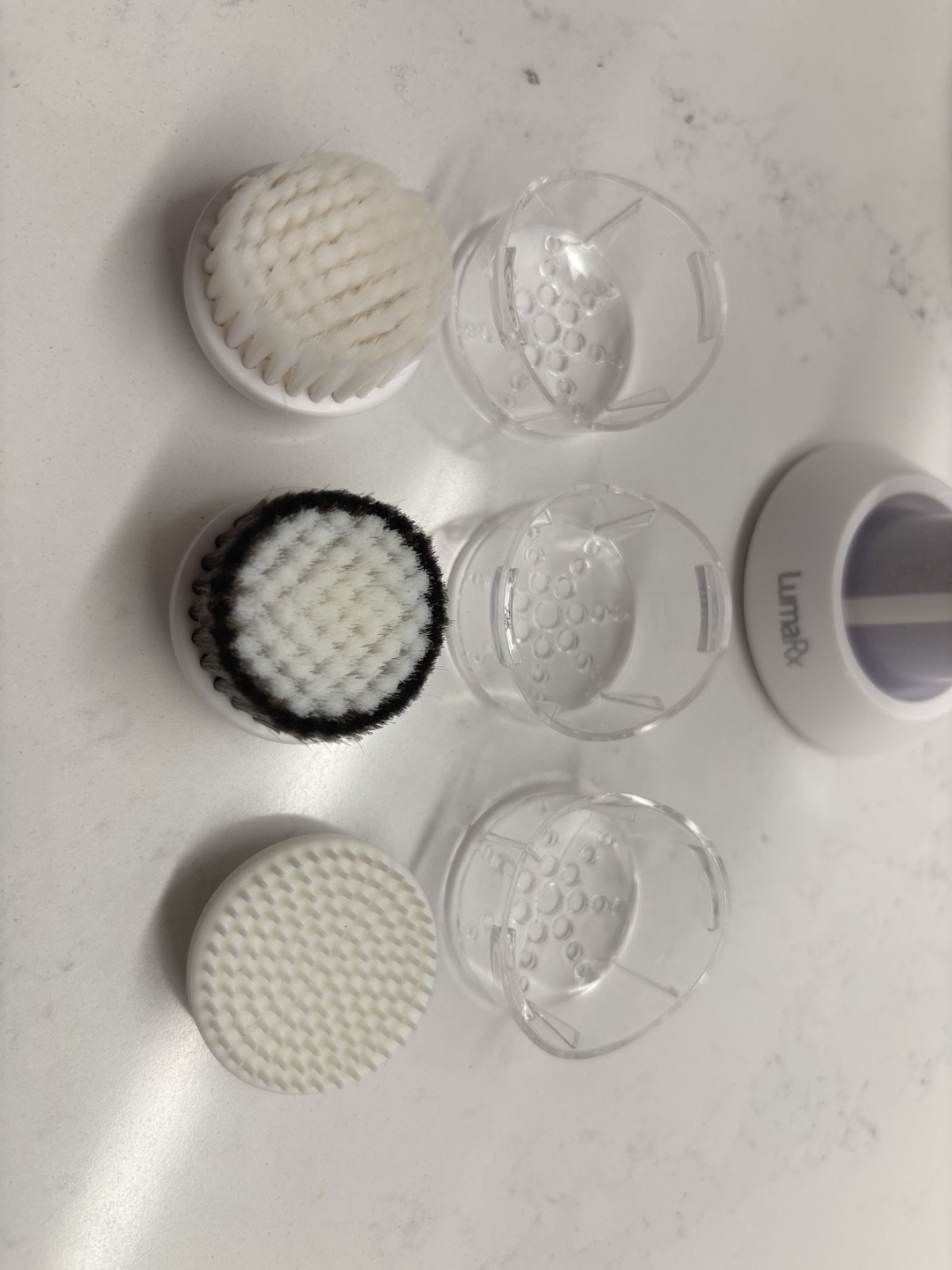 LumaRx Facial Cleansing Brush 3 Brush Heads Rechargeable w/ Bag + Carrying Case