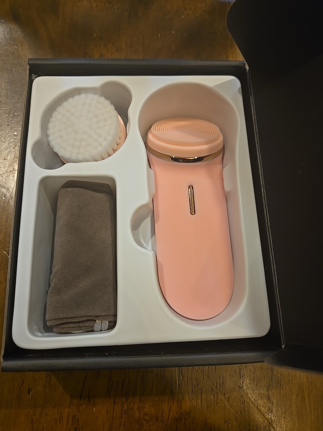 NEW Sonic facial cleansing beauty device Facial Vibrating Cleansing Brush