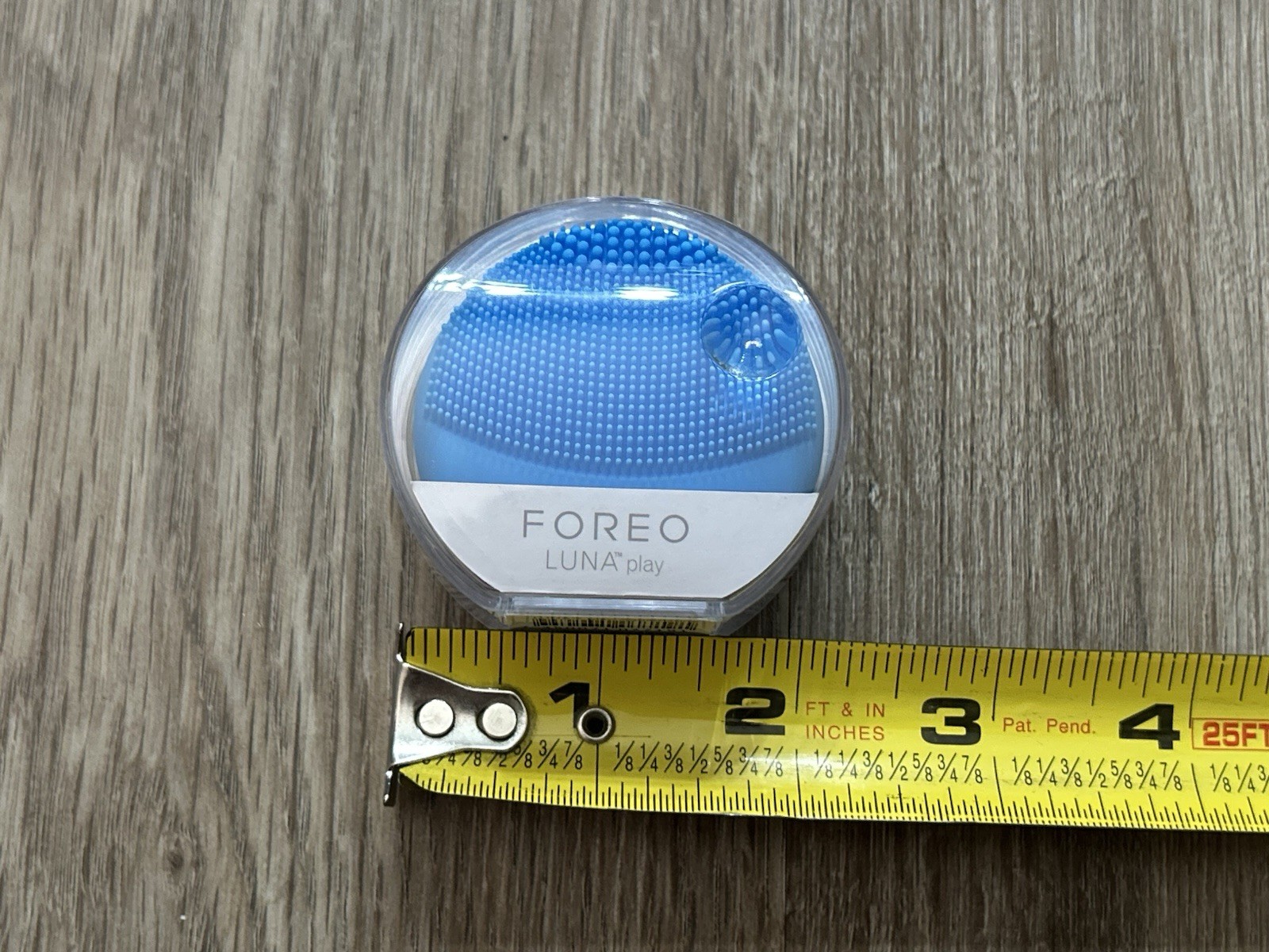 Foreo Luna Play Portable Sonic Brush Device Facial Cleansing Tool Aquamarine