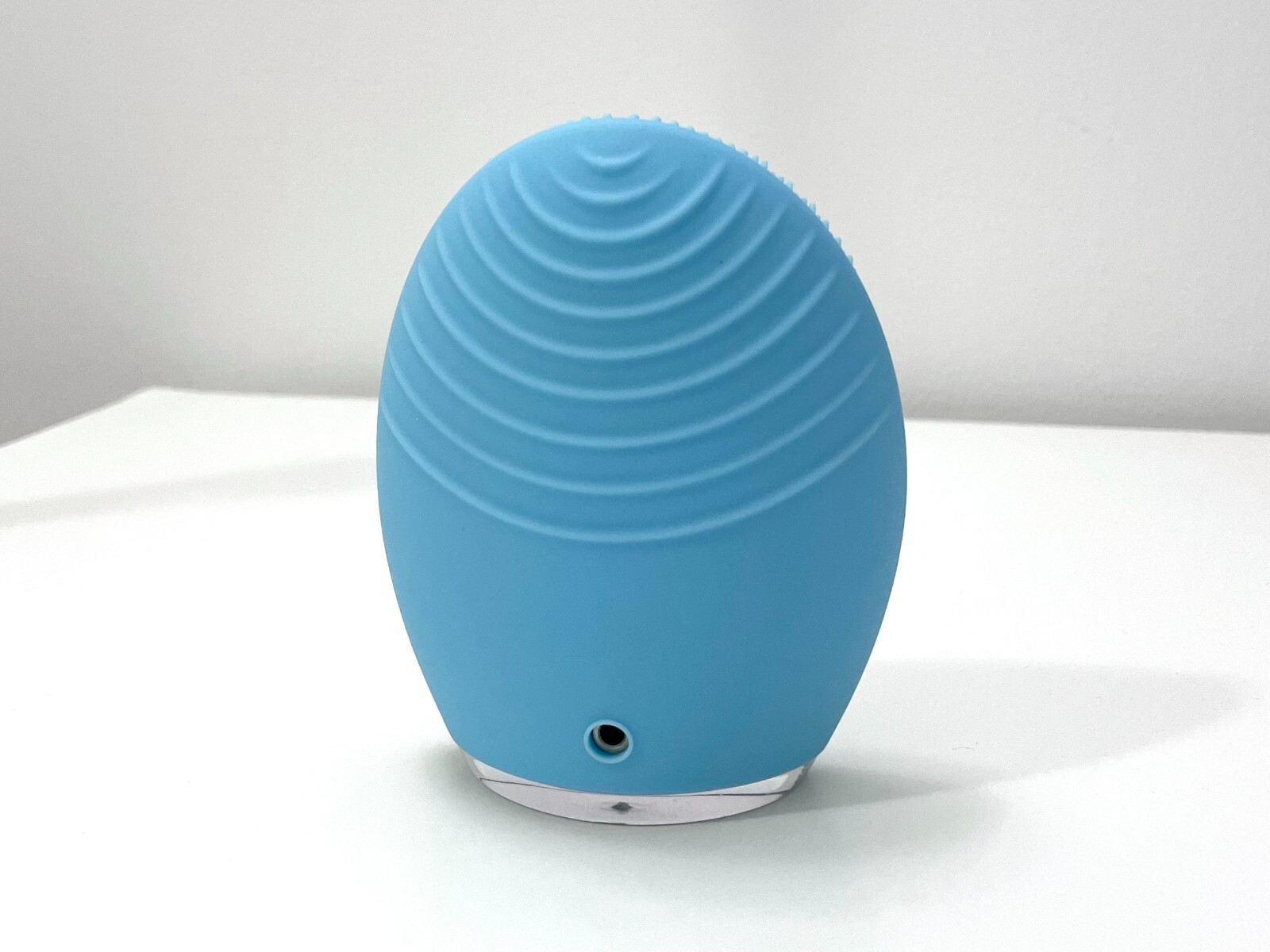 Foreo Luna 2 Facial Cleansing Brush and Massager for Combination Skin