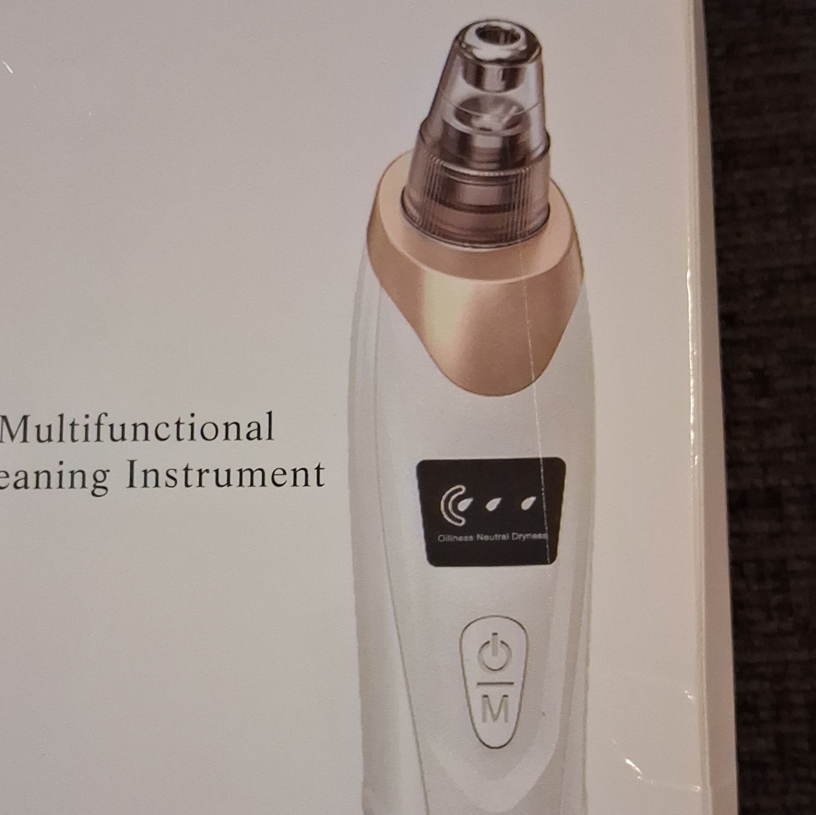 Facial Cleansing Device USB Rechargeable LED Display 3 Speeds White/Gold