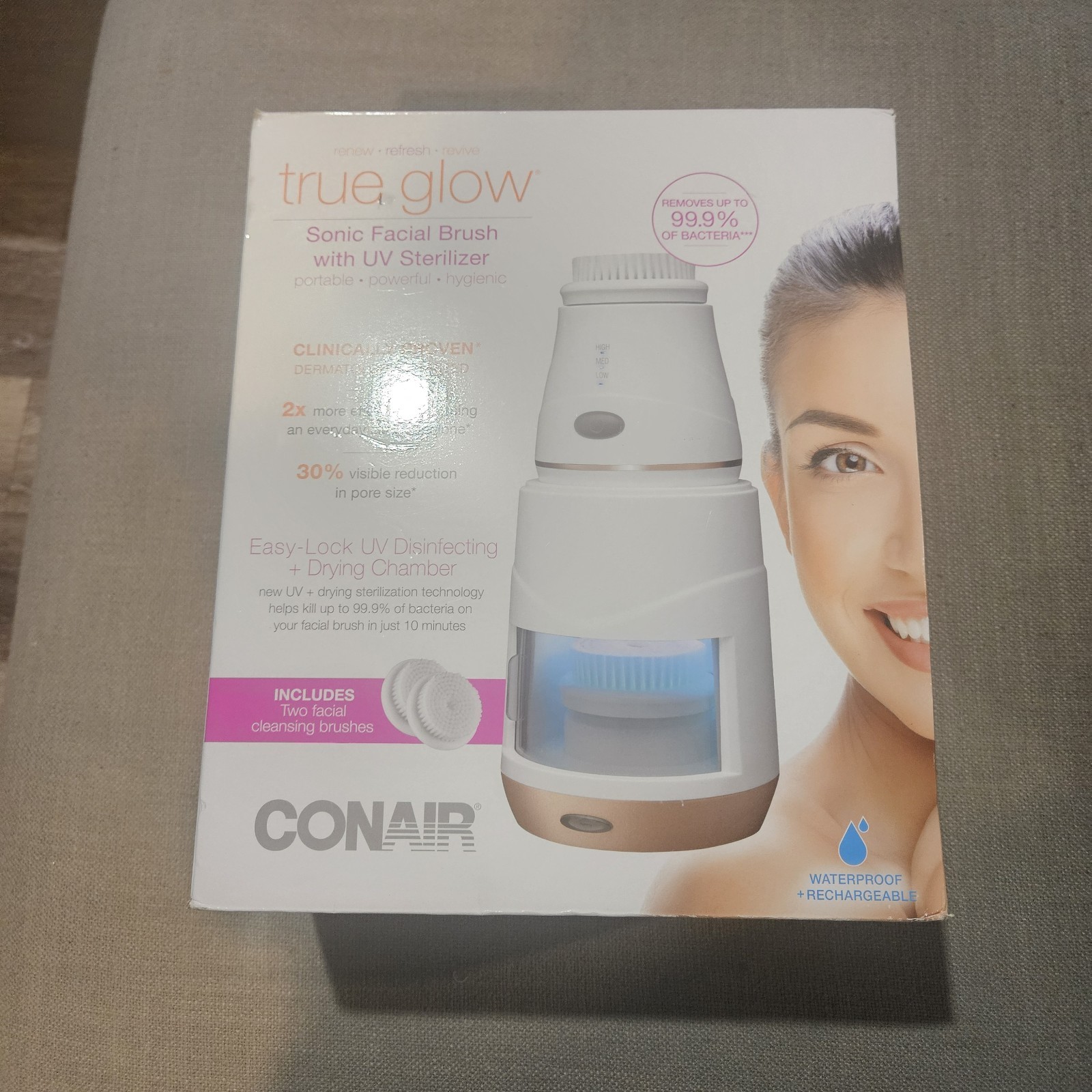 CONAIR True Glow Sonic Facial Brush with UV Sterilizer Brand New In Open Box