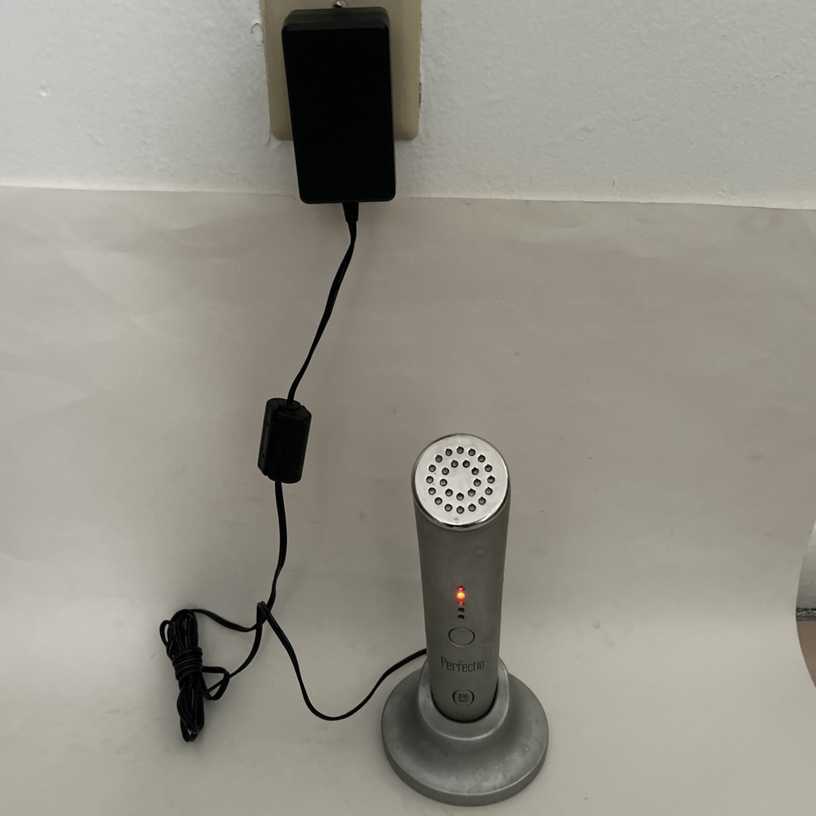 Perfectio Zero Gravity Skin Rejuvenation Infrared Lights FOR PARTS ONLY READ