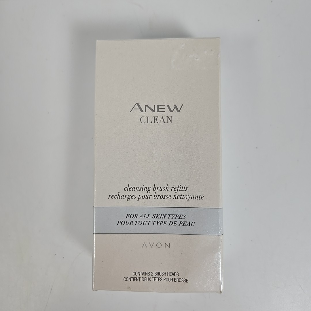 Avon Anew Clean Cleansing Brush Refills (2 Brush Refills inside) Brand New
