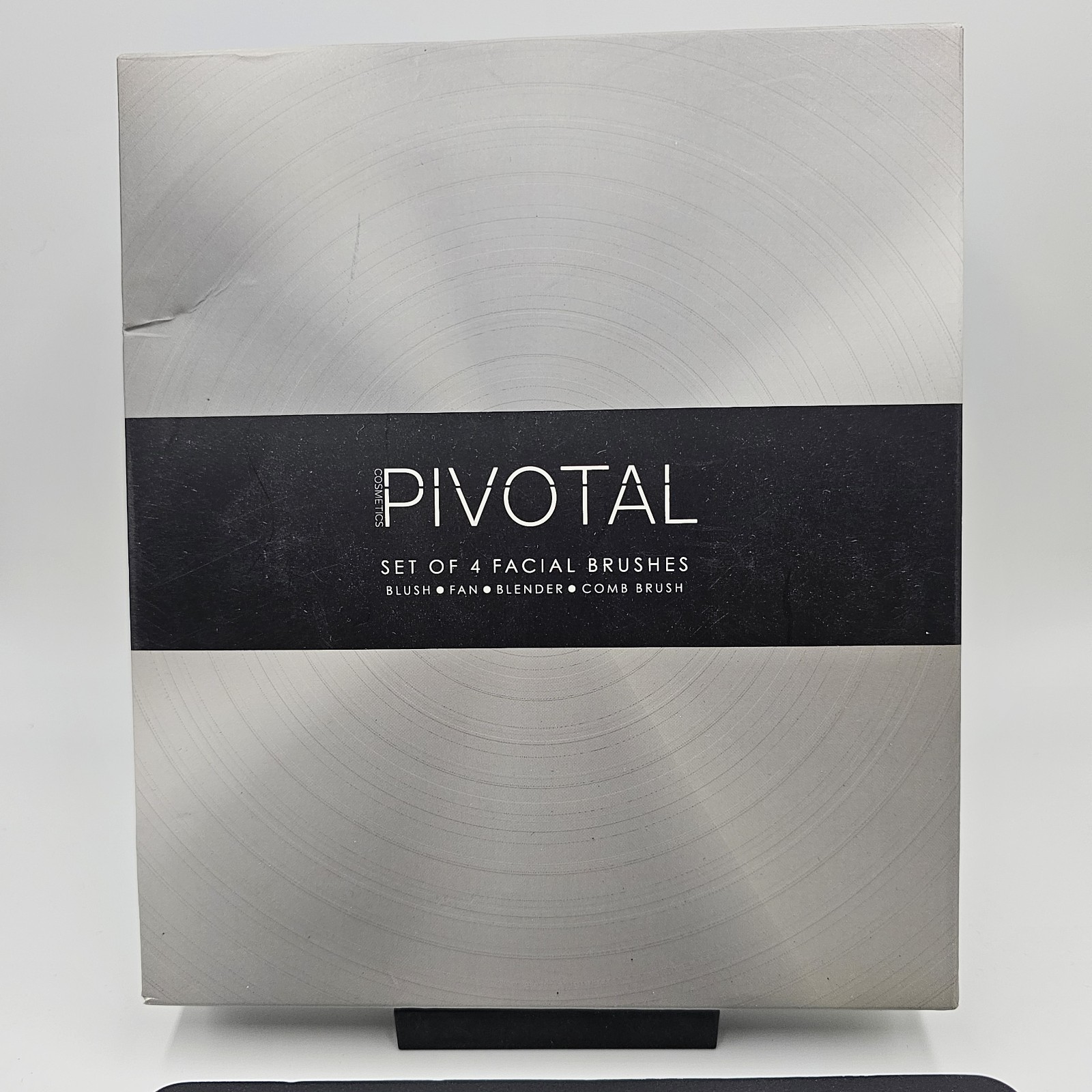 Pivotal Mackup Brushes Set Of 4 New In Box