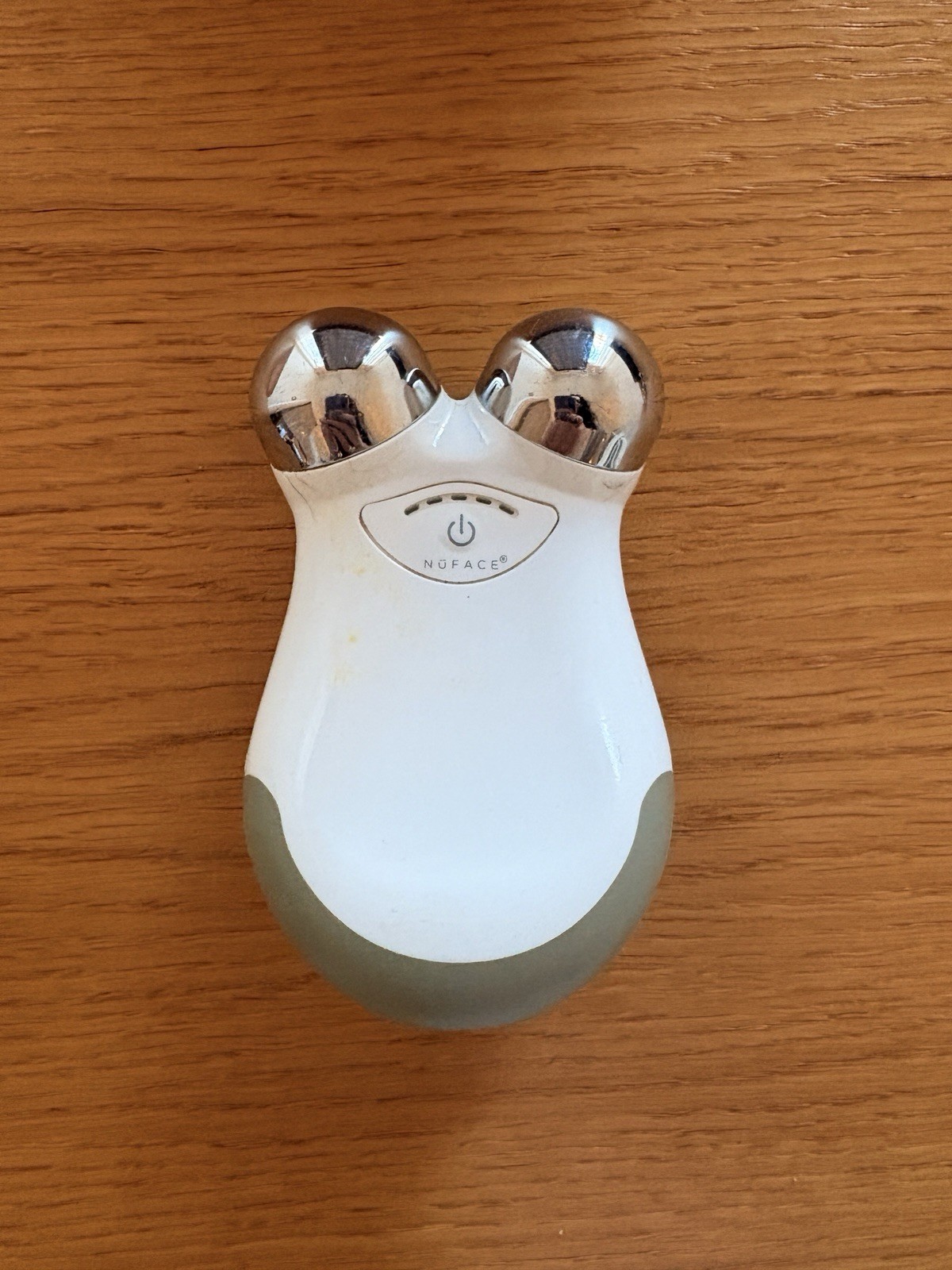 NuFace Mini Facial Toning Device