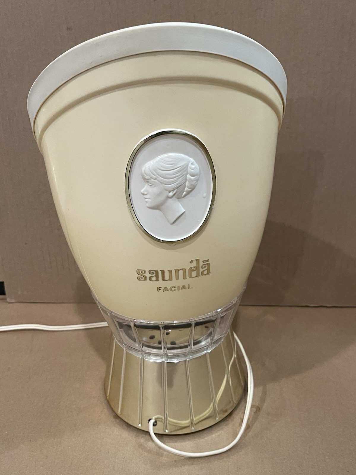 Vintage Saunda Facial Sauna Spa Steaming Machine – model 500 Tested Works!