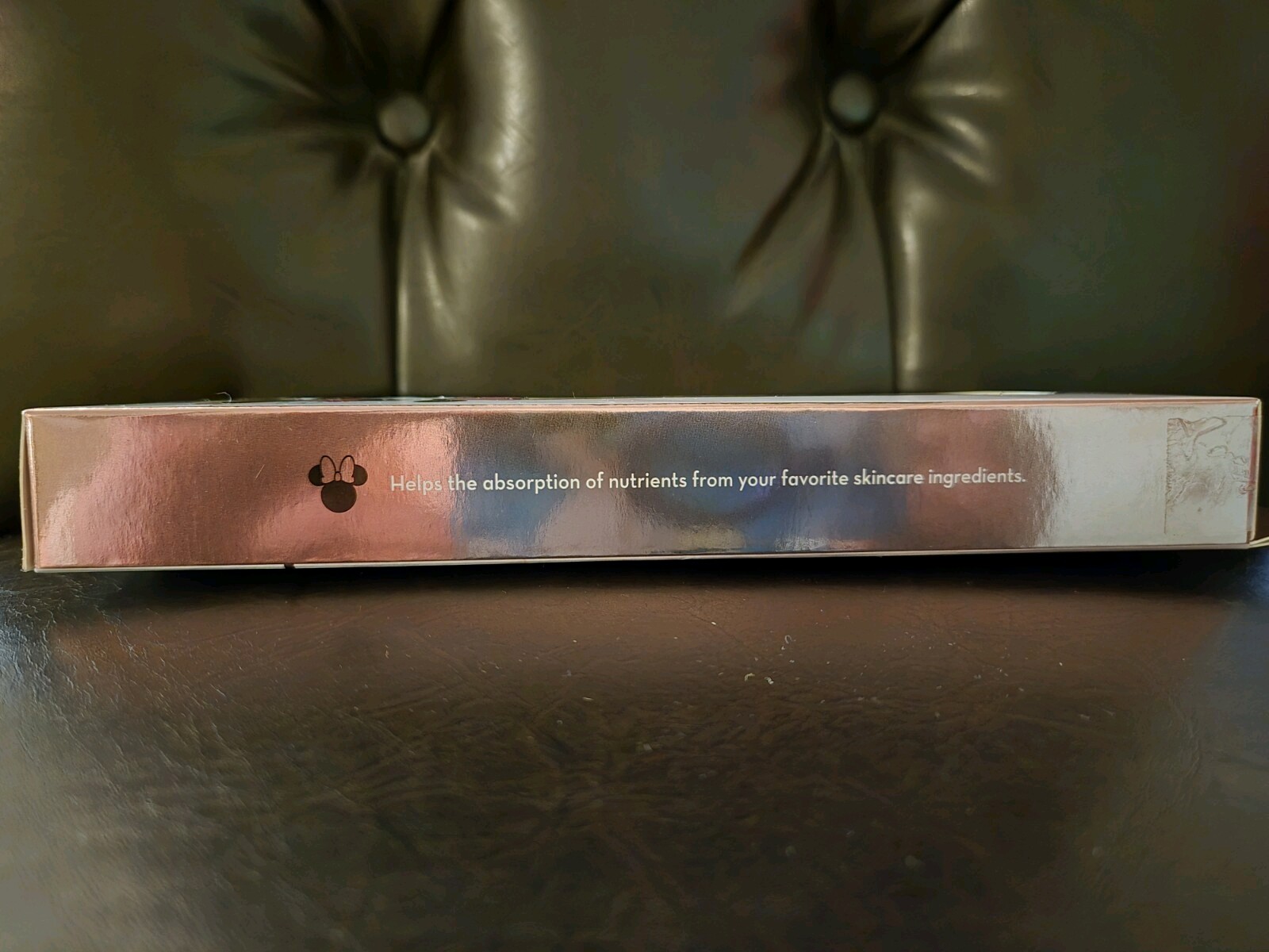 Creme-Minnie Mouse-Crystal Facial Massage Roller-Rose Quartz-Disney-New In Box.