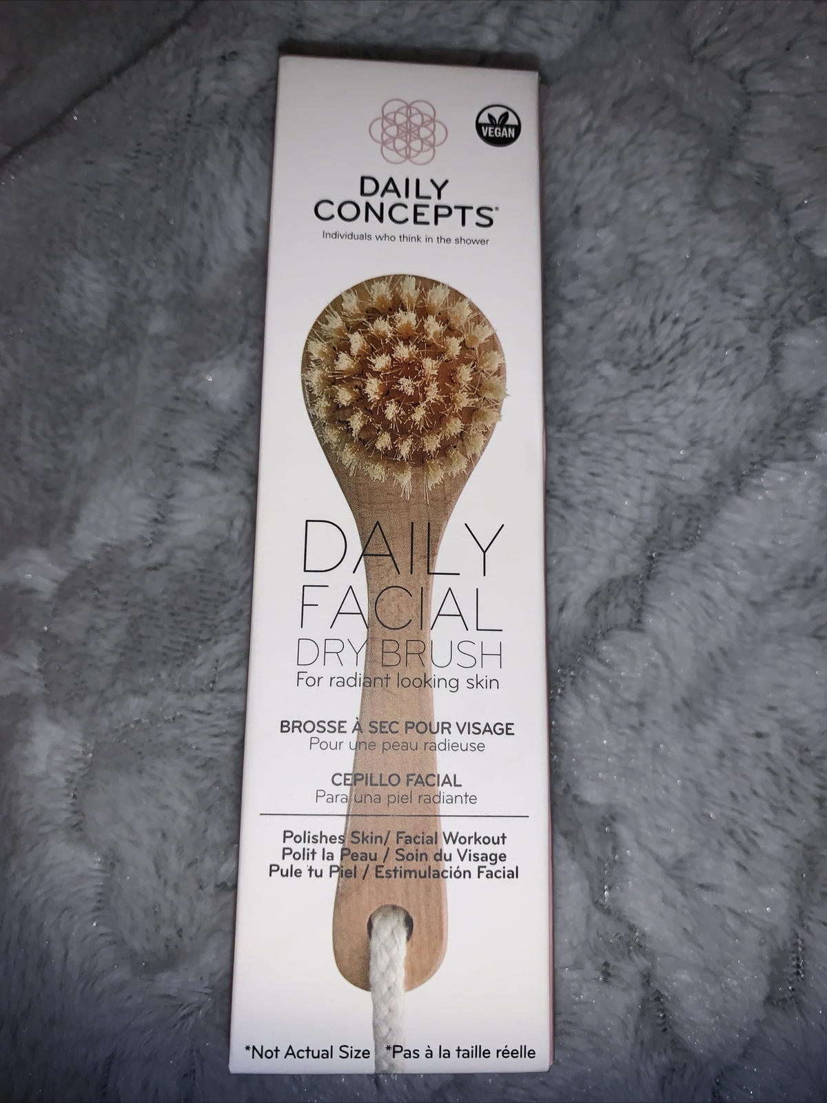 Daily Concepts Daily Facial Dry Brush Gentle Texture BNIB SEALED- FREE SHIPPING!