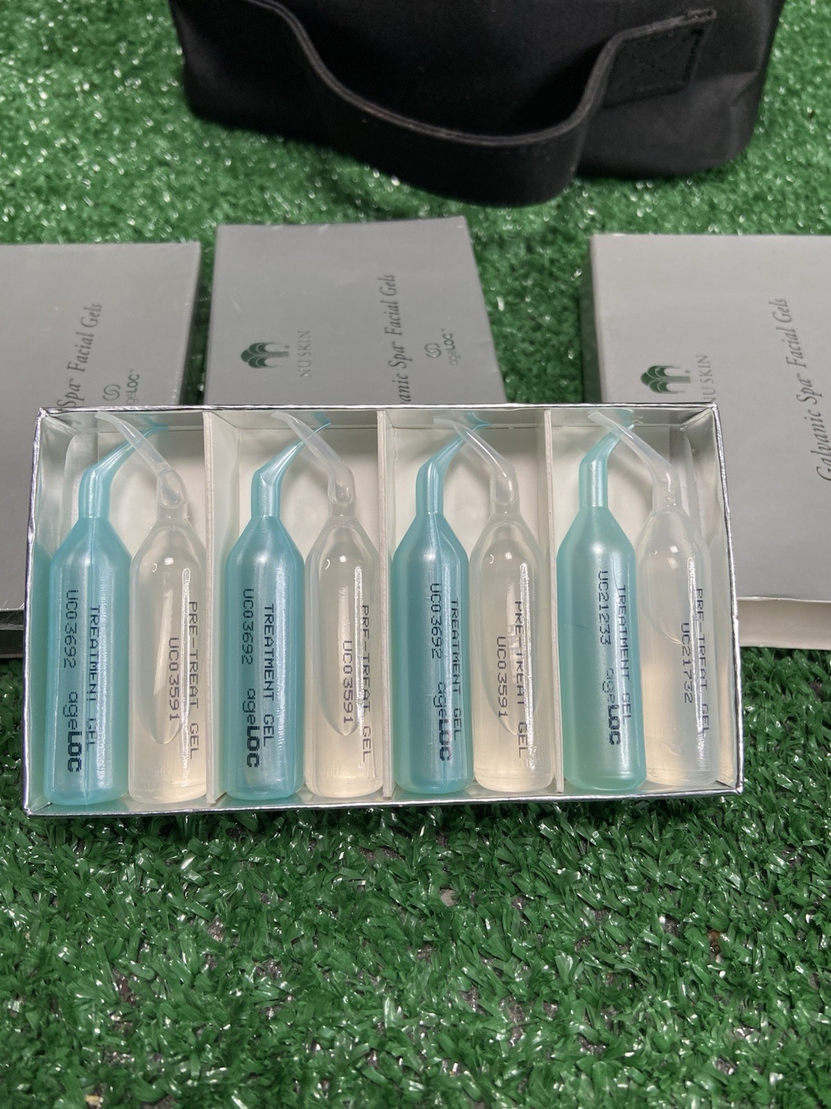 NU SKIN NUSKIN Galvanic Spa System II, Body Face Spa & 2 New boxes of gels.