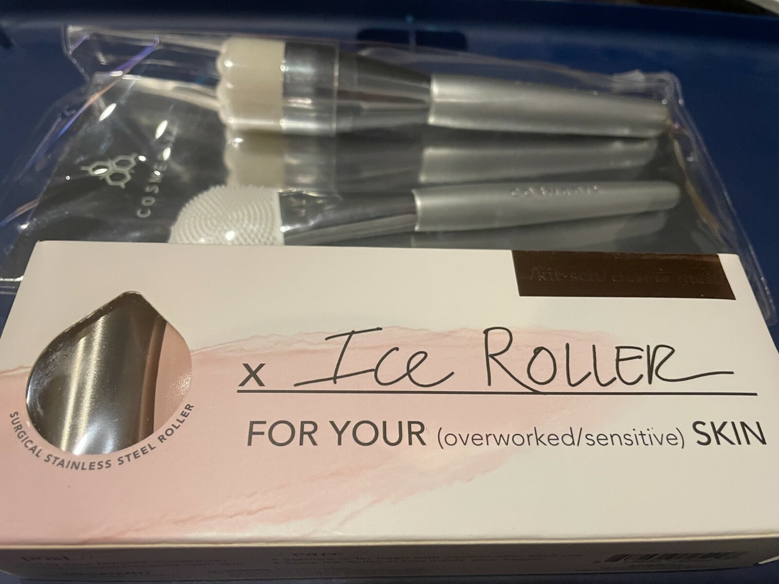 SET OF COSMEDIX 2 PIECE BRUSH SET+Kitsch Ice Roller For Your Skin – New & Sealed