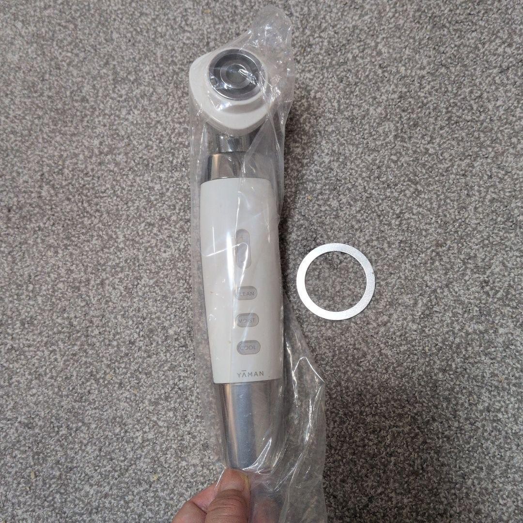YA-MAN RF Beaute HRF-40S Facial Device White Silver Tested Japan