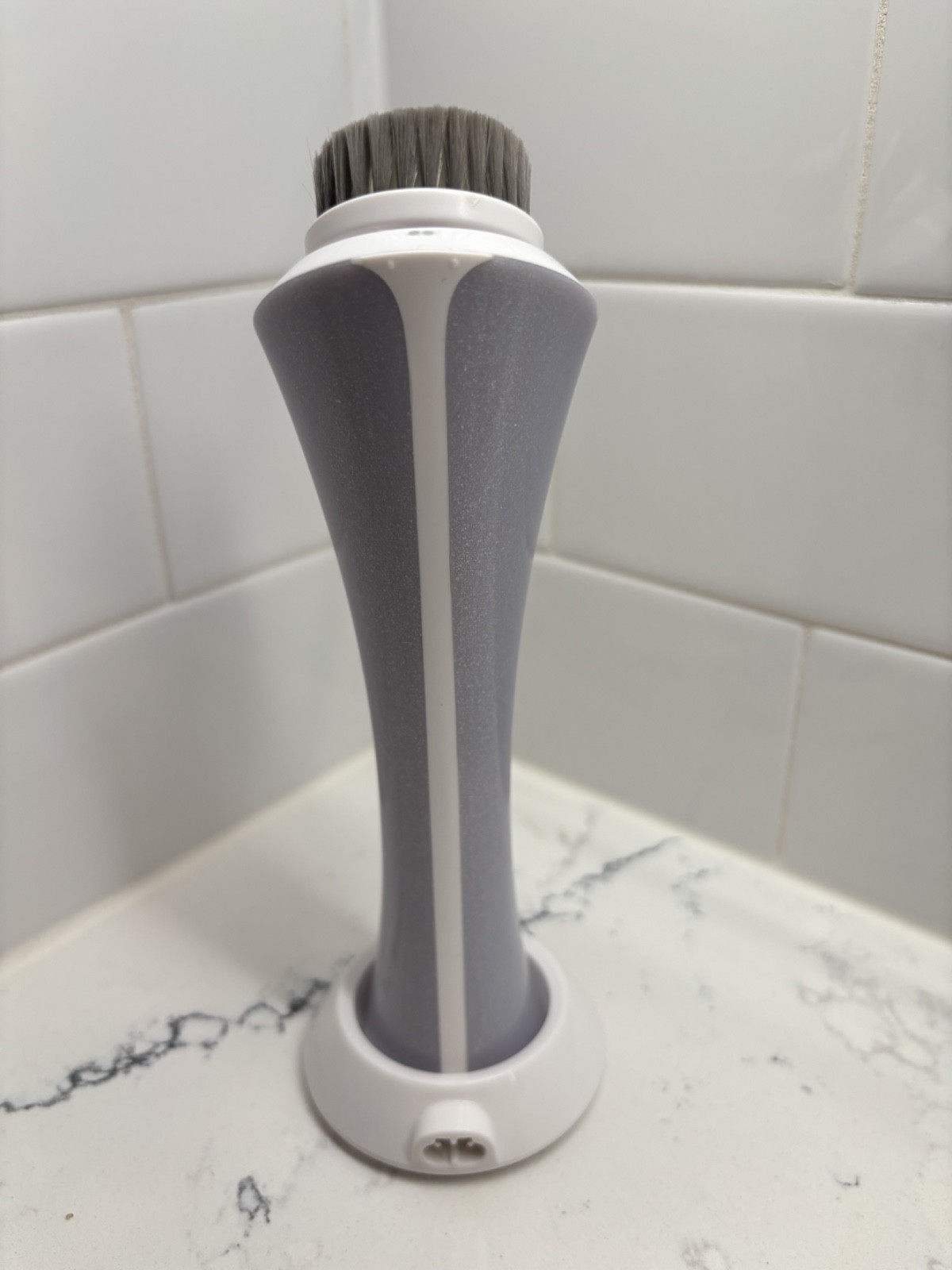 LumaRx Facial Cleansing Brush 3 Brush Heads Rechargeable w/ Bag + Carrying Case