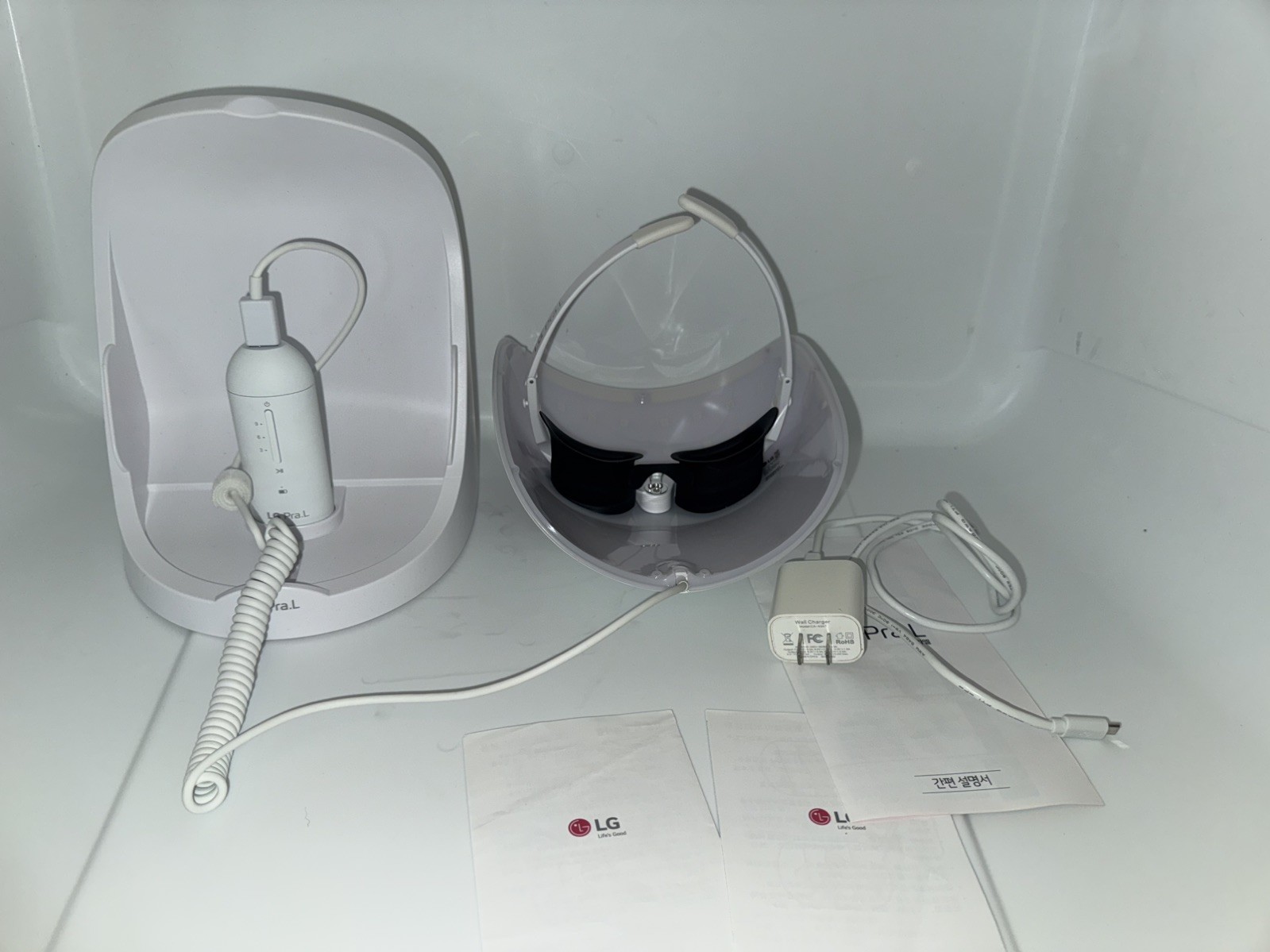 LG Pra L Derma LED Mask Therapy Face I