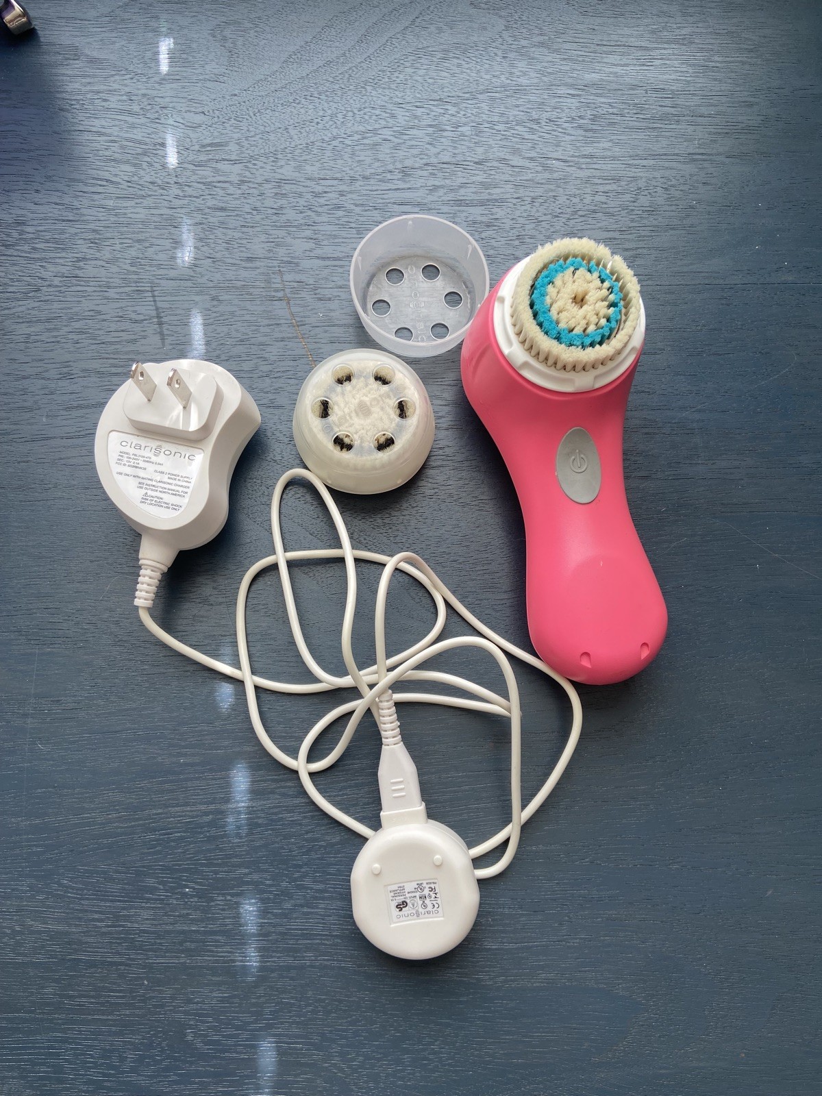 Clarisonic Mia Sonic Skin Cleansing Brush Used Good