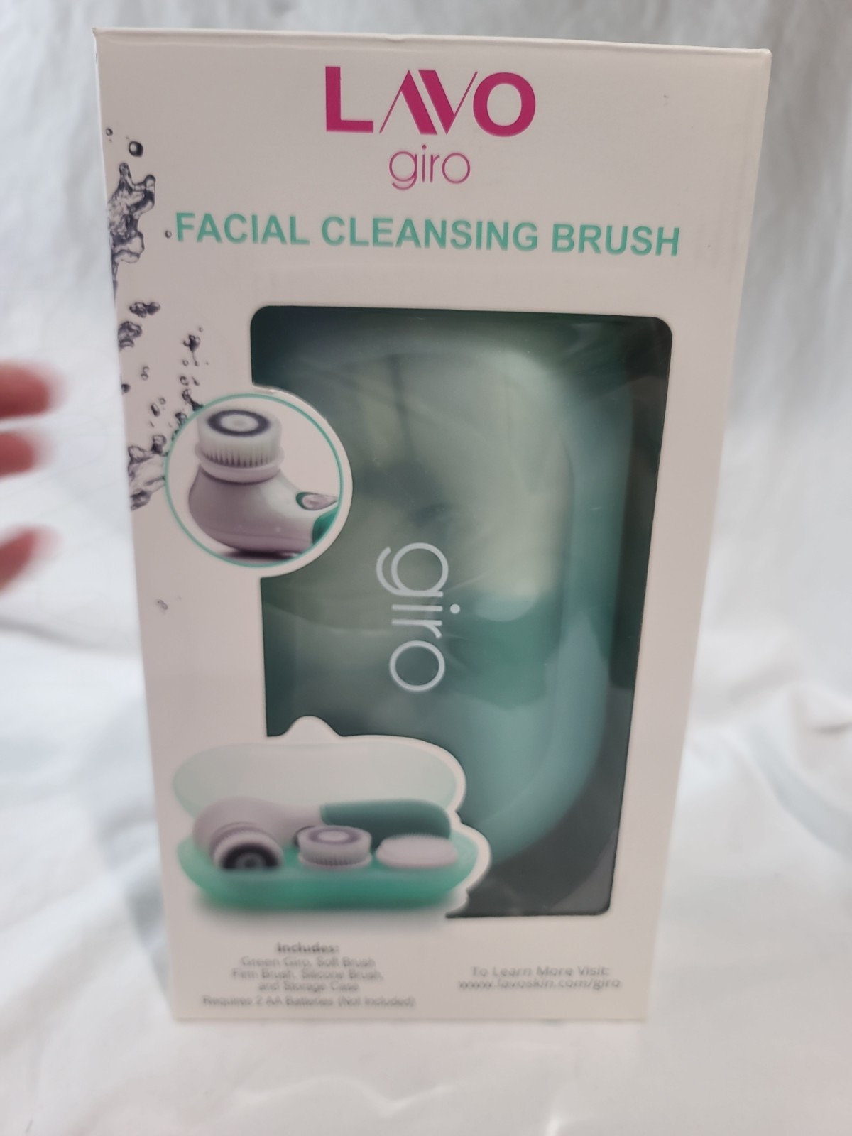 LAVO Giro Electric Facial Brush Waterproof 2-Speed Interchangeable Heads Green