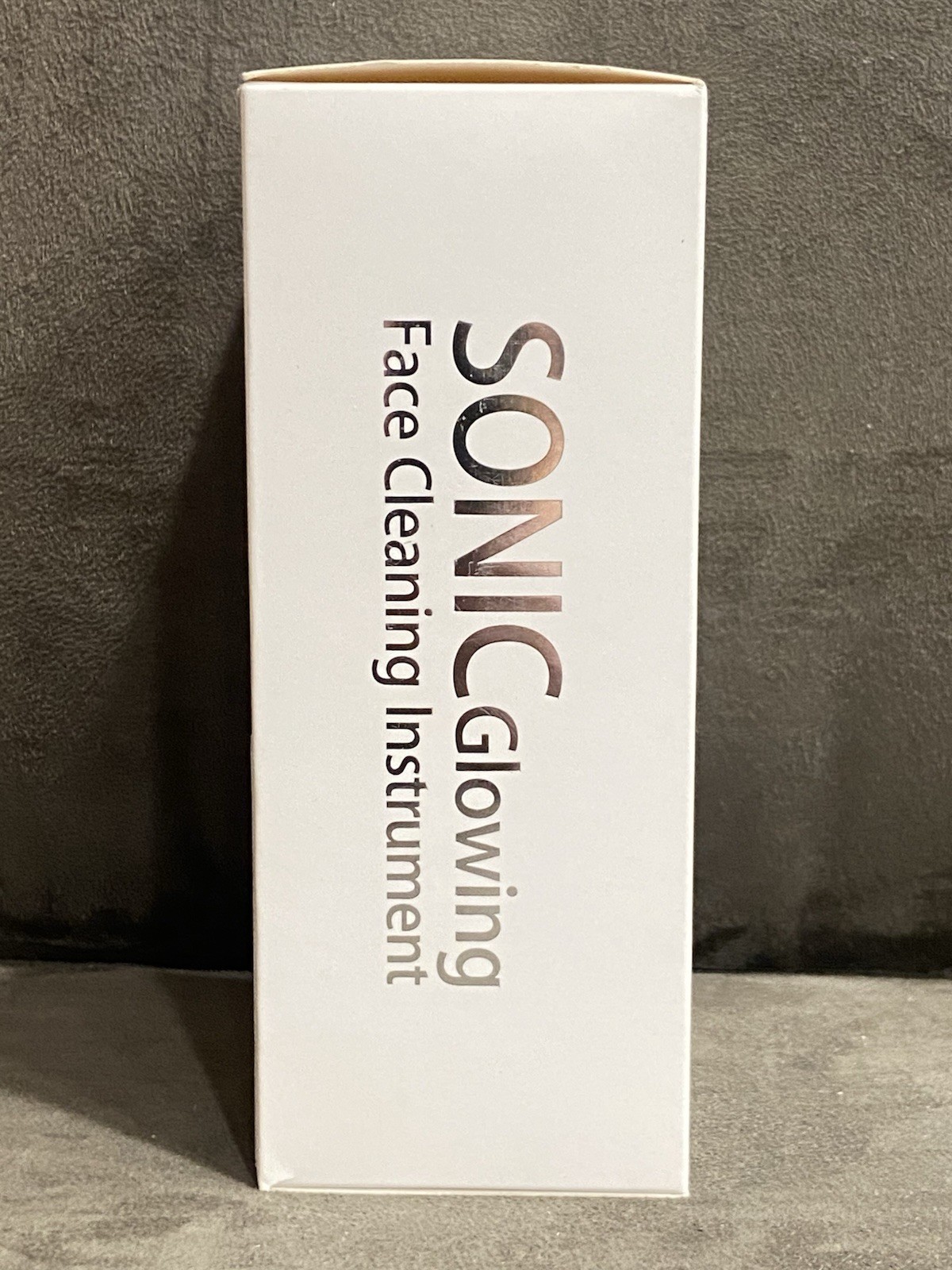 SONIC GLOWING FACE MIRA WHITE BATTERY OPERATED FACIAL CLEANING SPIN BRUSH – NEW!
