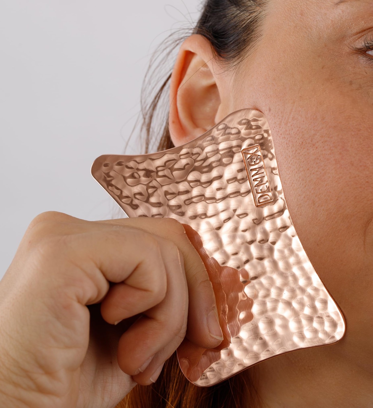 DEMMEX Pure Copper Face Massager, Gua Sha Facial Massage 9.5×7.5cm, Pink