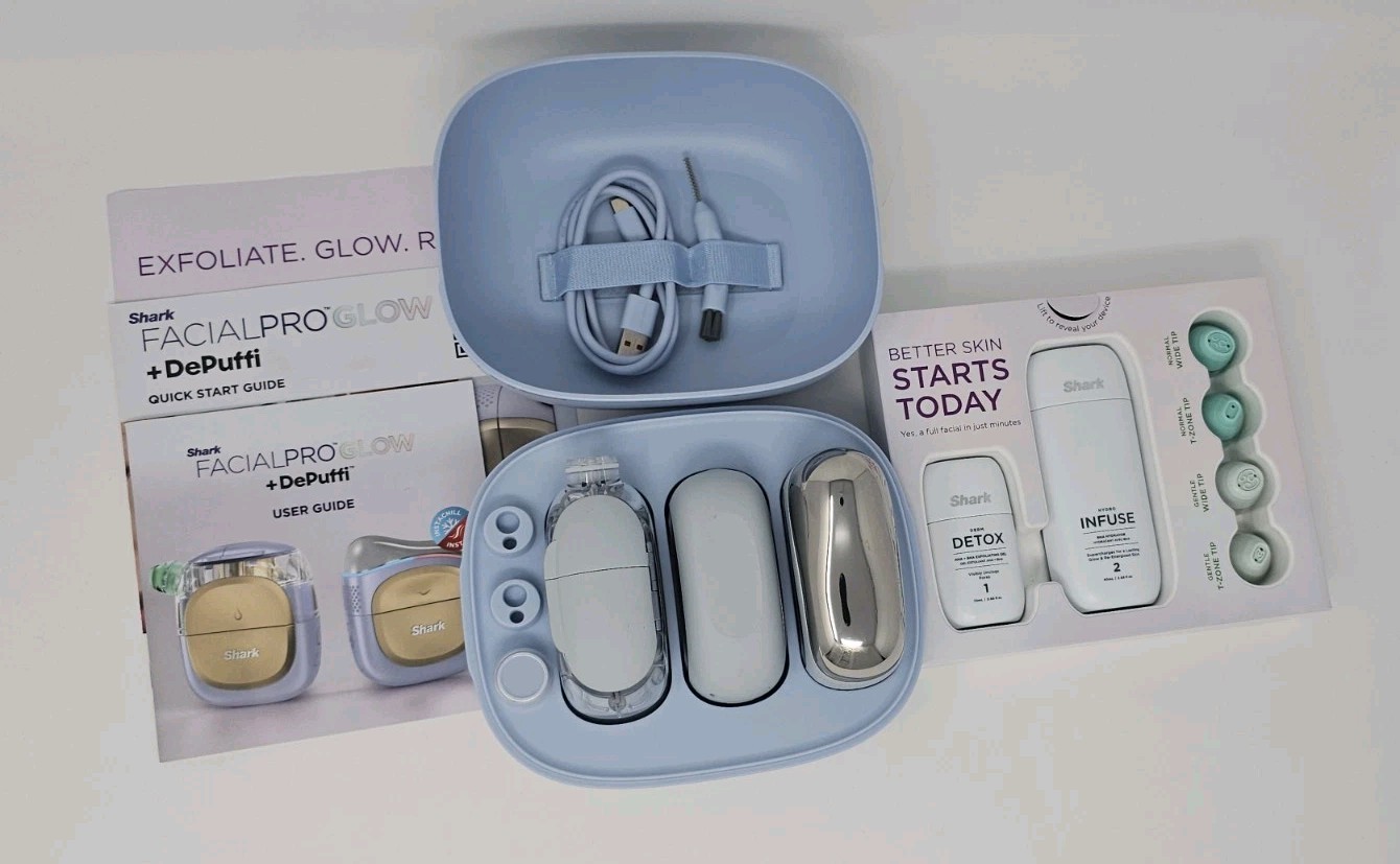 Shark FacialPro Glow at-Home Facial System with DePuffi Hot & Cold – Blue